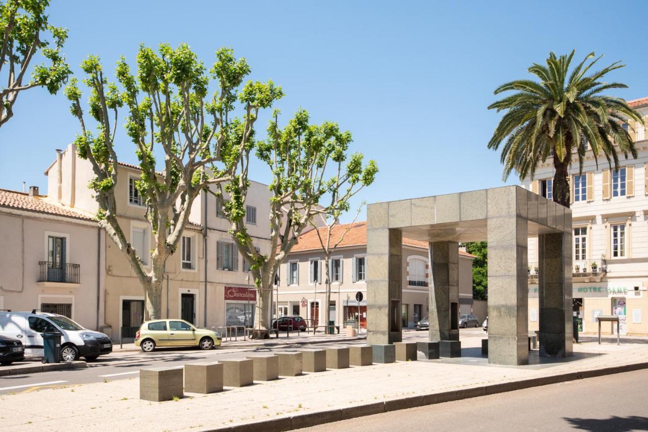 LE DOMUS TITUS spacieux T2 à 5 minutes de la gare Nîmes Extérieur photo